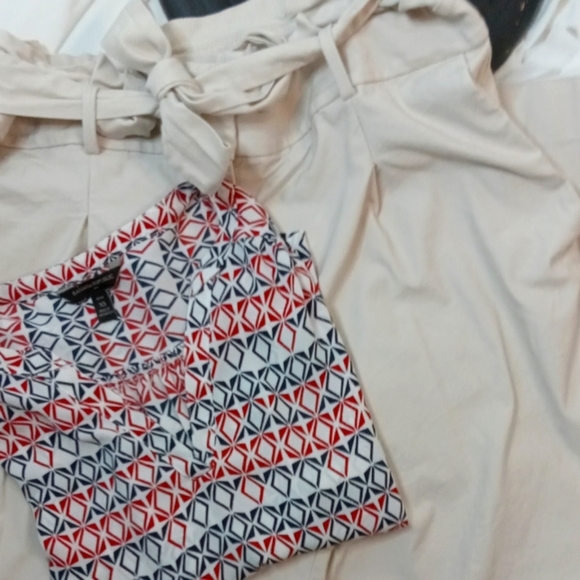 Ann Taylor Pants - Ann Taylor high wasted pants